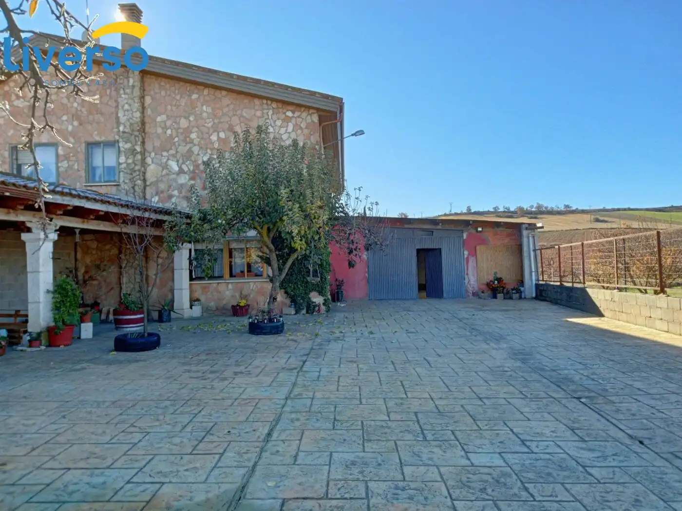 Vista exterior de Casa o chalet en venta en Mambrilla de Castrejón con Calefacción, Jardín privado y Trastero