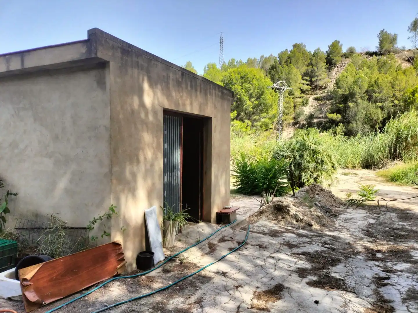 Jardín de Local en venta en L'Alcúdia de Crespins