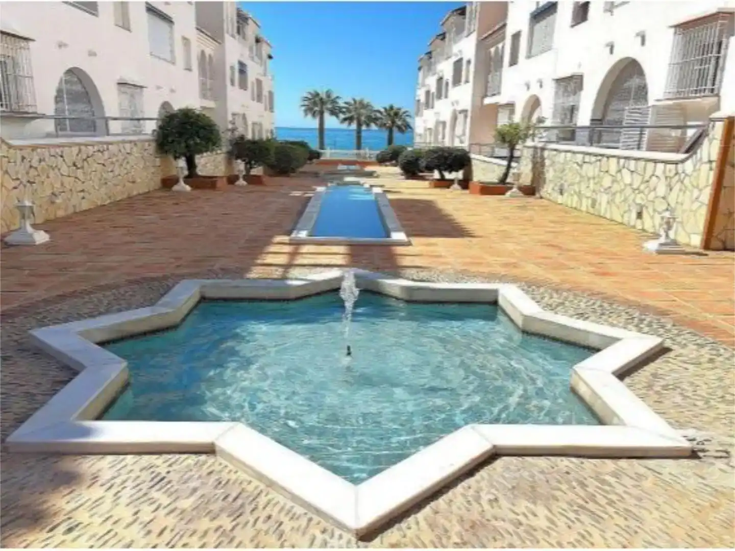 Piscina de Pis en venda en Nerja amb Piscina