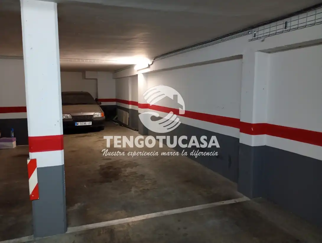 Aparcament de Garatge en venda en Madrid