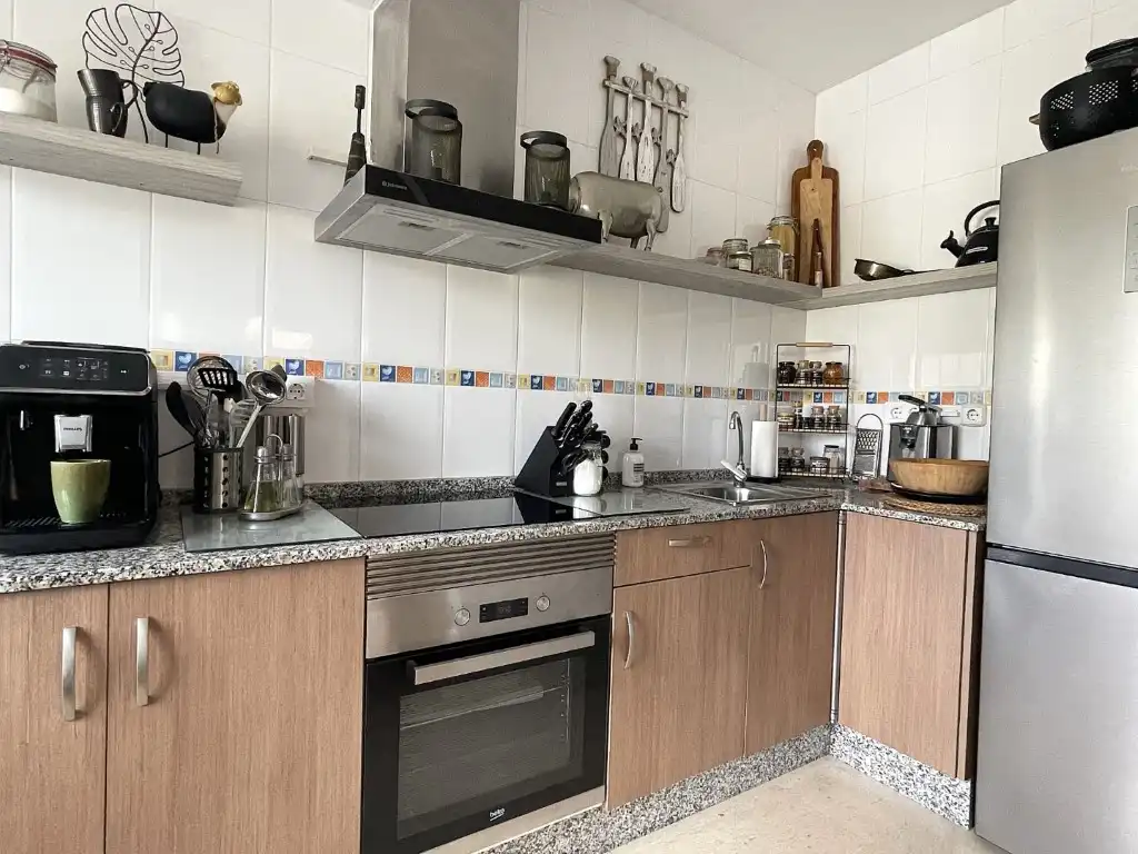 Cuina de Apartament en venda en Cuevas del Almanzora amb Aire condicionat i Terrassa