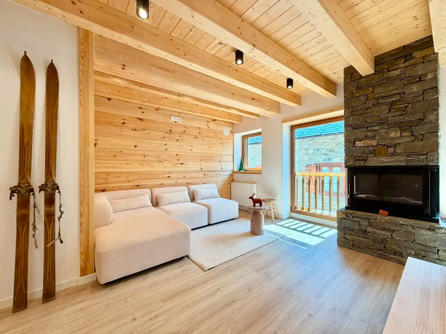 Living room of Duplexes for sale in Naut Aran  with Heating, Furnished and Balcony