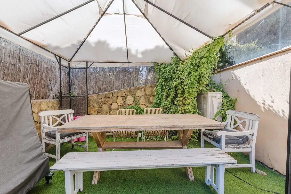 Terrace of Ground floor for sale in Marbella  with Air Conditioner, Heating and Private garden