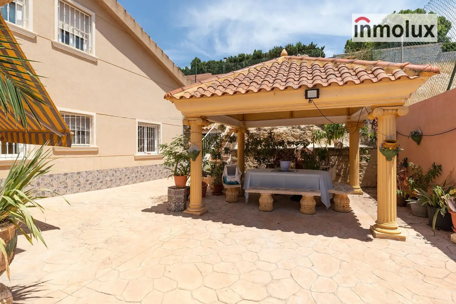 Villa con giardino in vendita a Calle Jardiel y Poncela, imagen 3