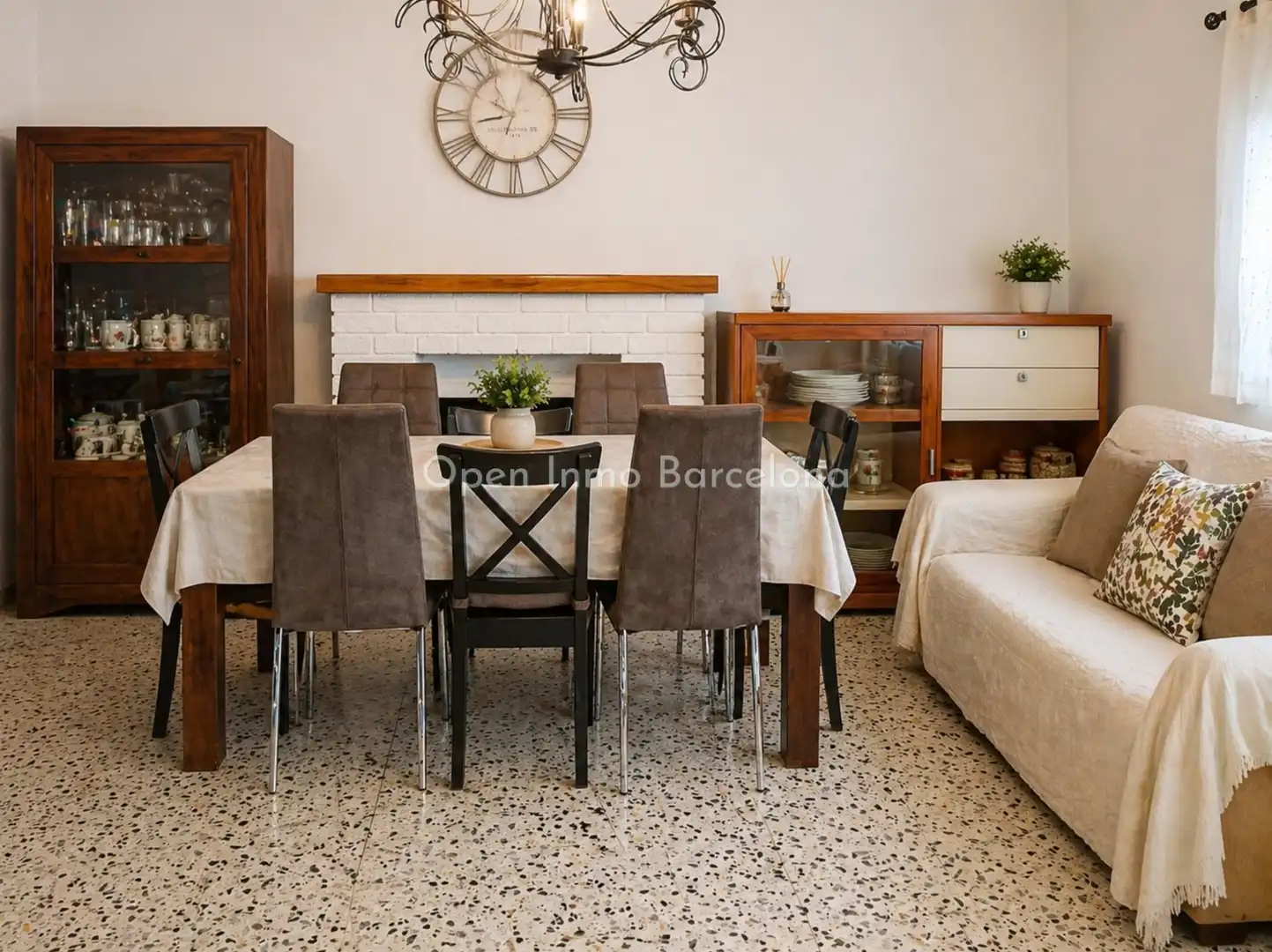 Menjador de Finca rústica en venda en Vilanova i la Geltrú amb Aire condicionat, Jardí privat i Terrassa