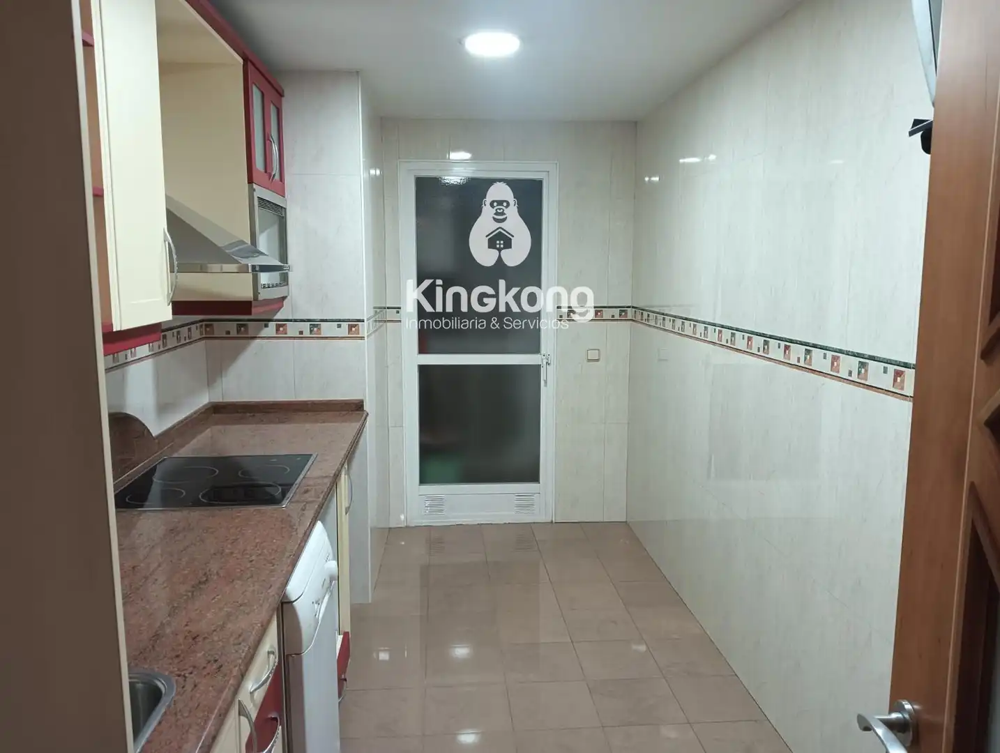Kitchen of Flat for sale in Madrid  with Air Conditioner, Heating and Swimming Pool