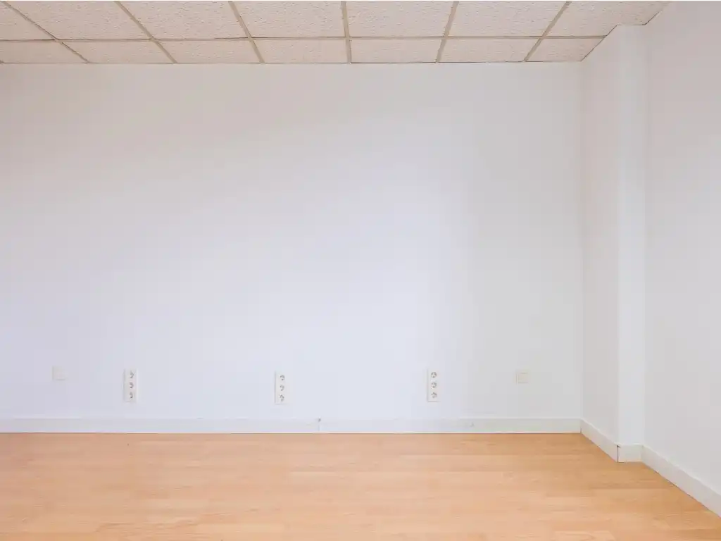 Bedroom of Office for rent in Madrid