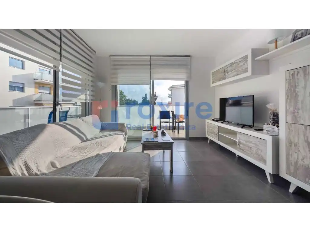 Wohnzimmer von Wohnung zur Miete in Sant Josep de sa Talaia mit Klimaanlage, Heizung und Terrasse