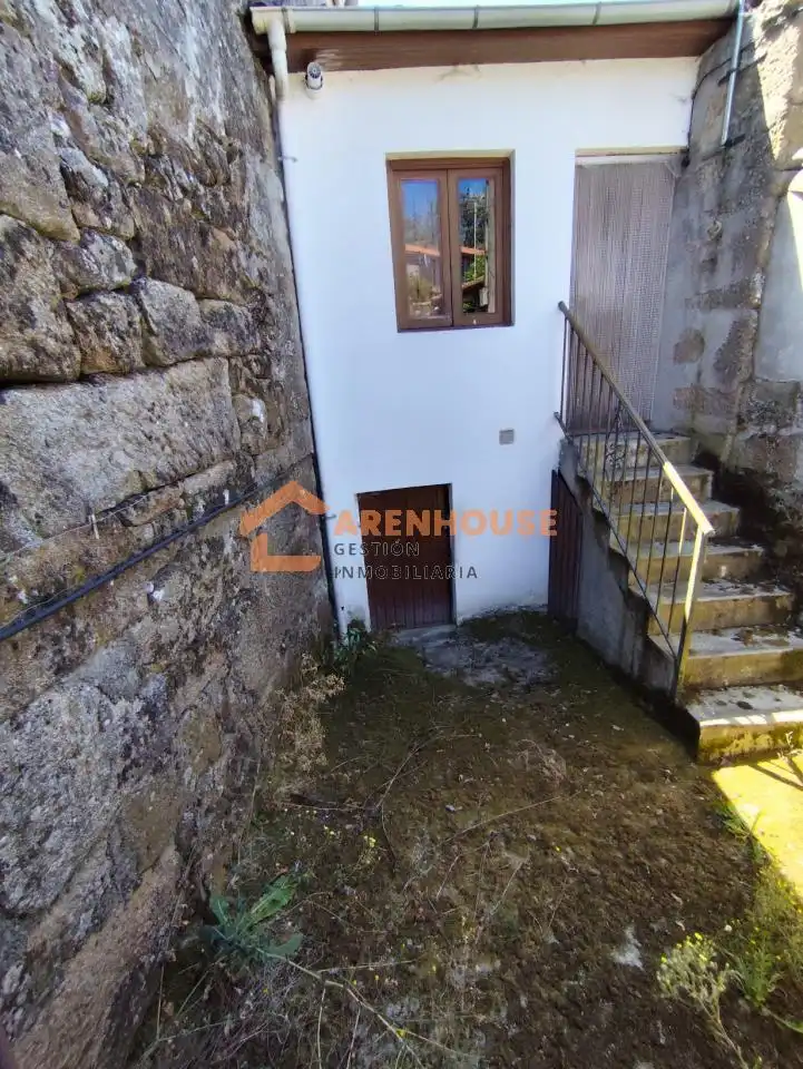 Casa o xalet en venda en Baños de Molgas amb Calefacció, Jardí privat i Traster