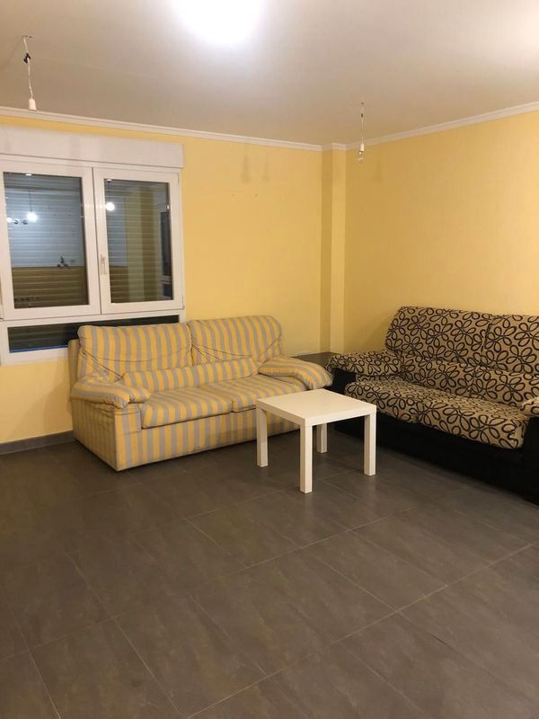 Flat to rent in Viladaide, 4
