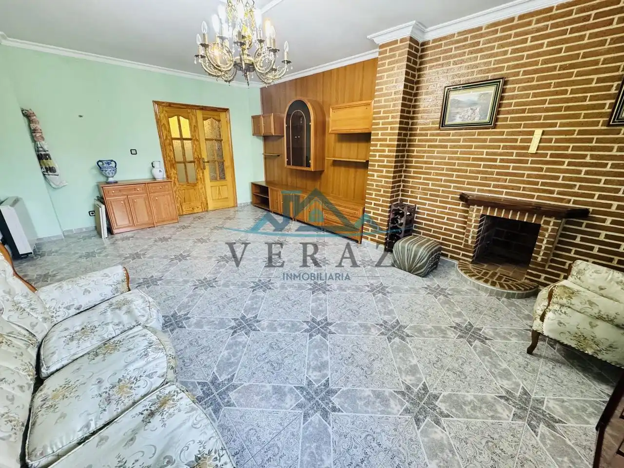 Sala d'estar de Casa o xalet en venda en Talavera de la Reina amb Aire condicionat, Calefacció i Jardí privat
