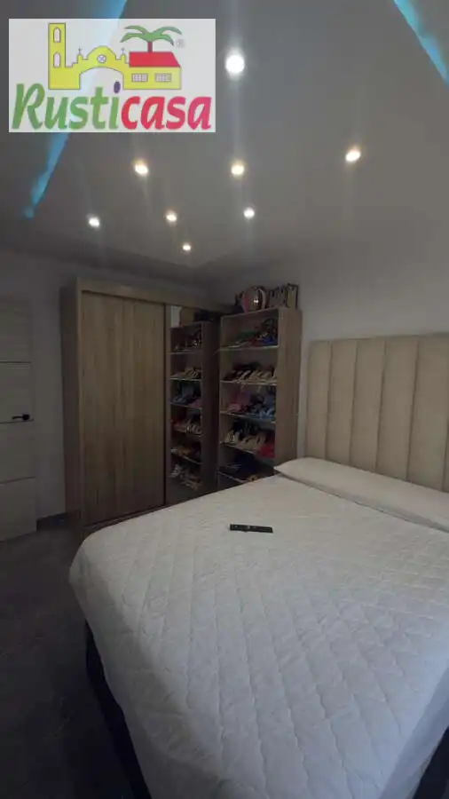 Bedroom of Flat for sale in Bailén  with Air Conditioner and Furnished