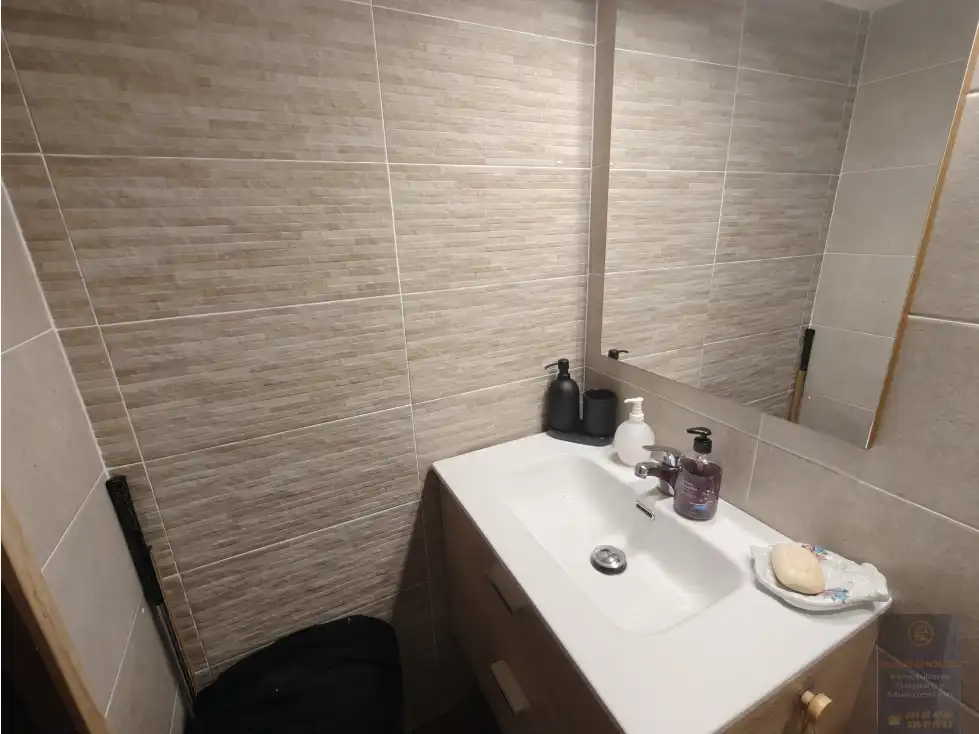 Bathroom of Houses for sale in Casarrubios del Monte  with Terrace and Furnished