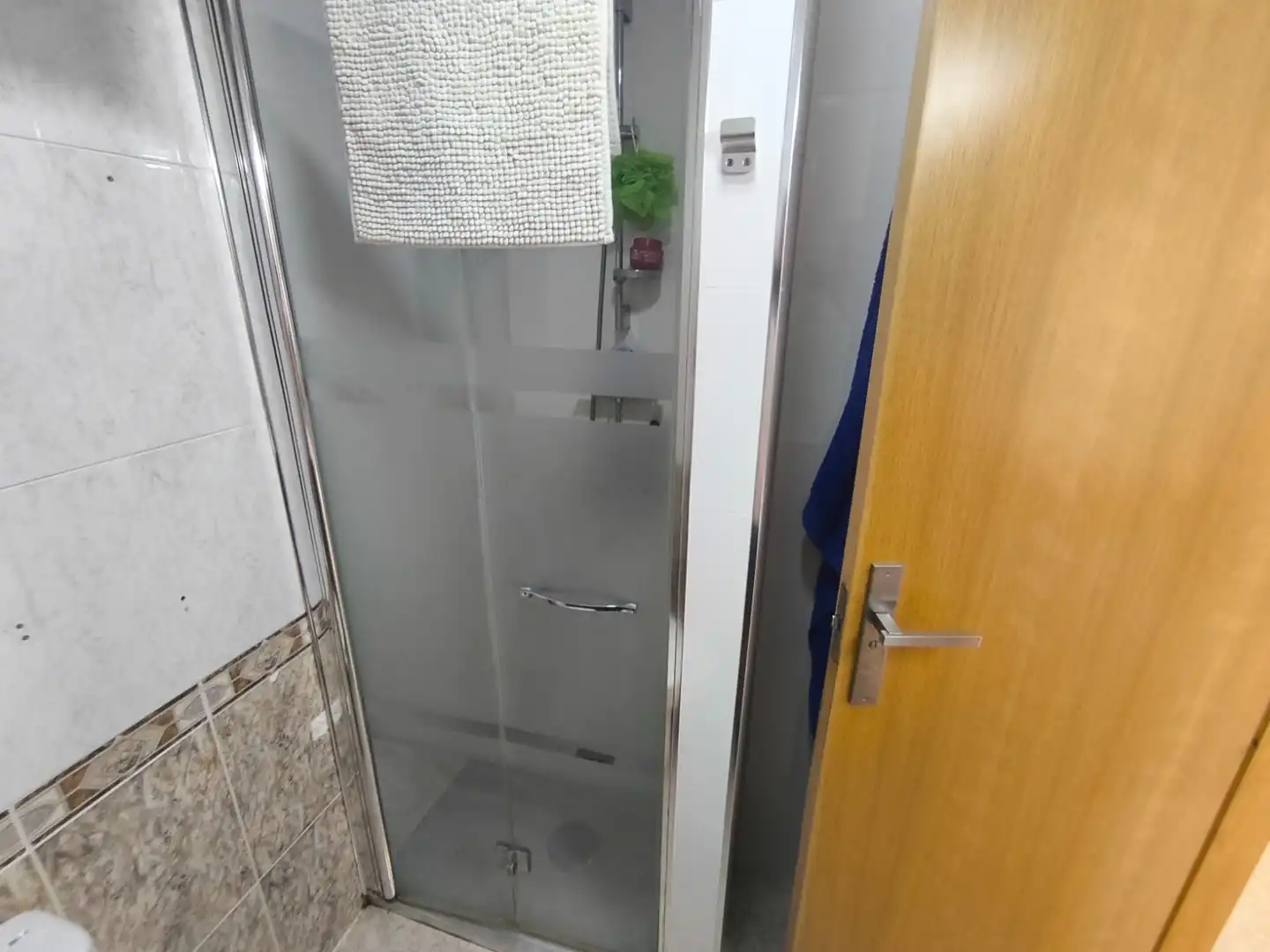 Baño de Apartamento en venta en La Manga del Mar Menor con Aire acondicionado, Calefacción y Terraza