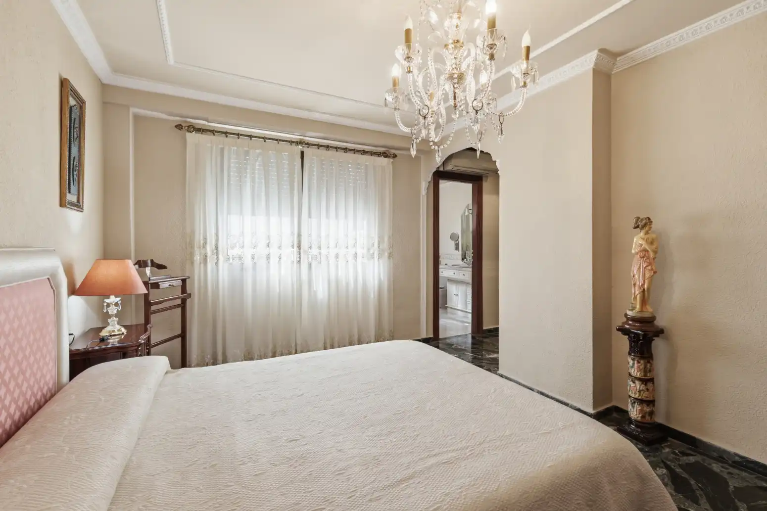 Habitación de Casa o chalet en venta en Alaquàs con Aire acondicionado, Terraza y Trastero