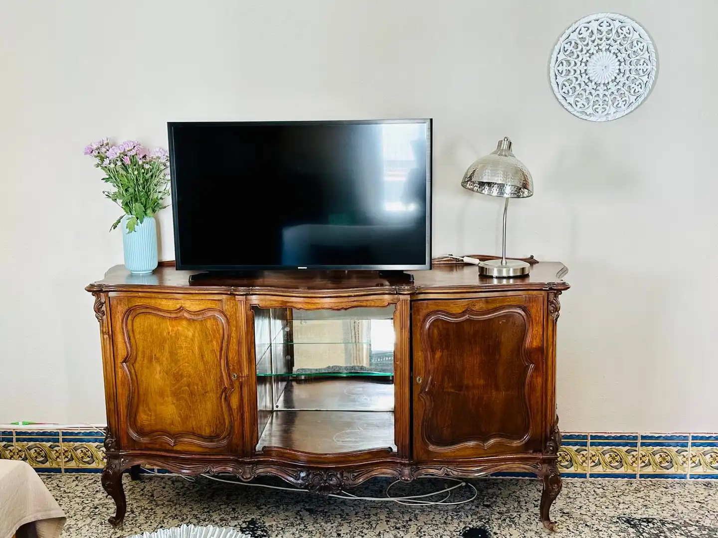Living room of Flat for sale in Aracena  with Air Conditioner, Furnished and Oven