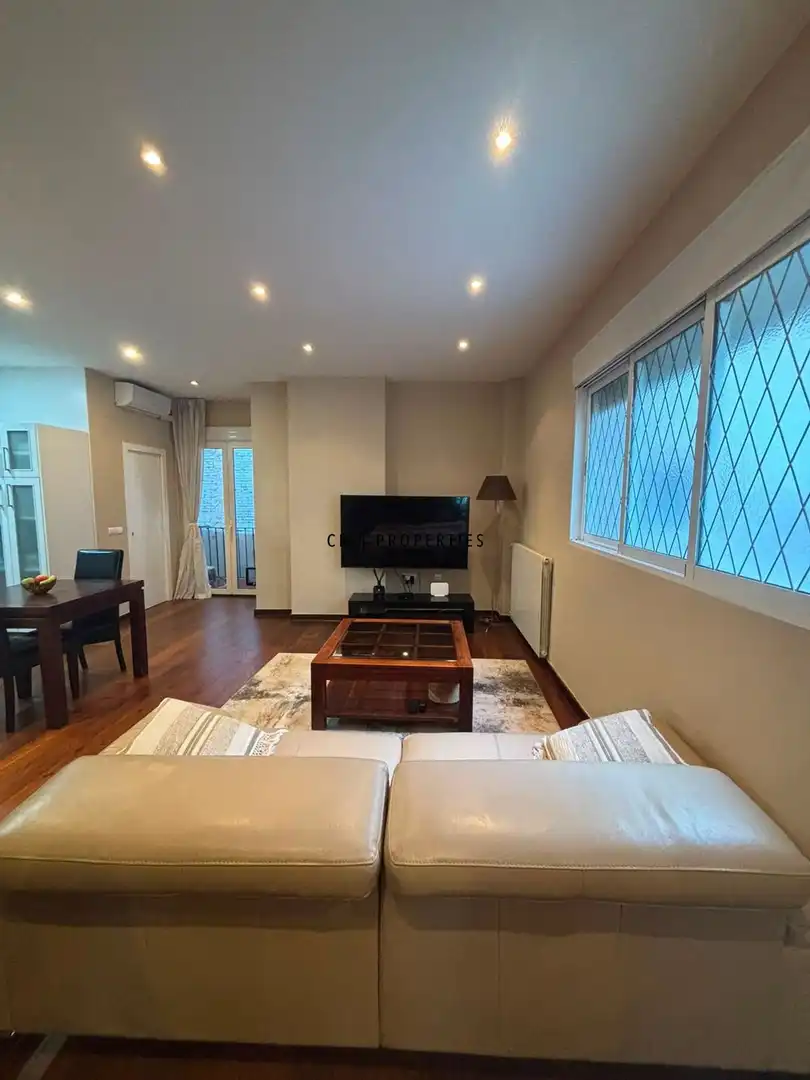 Wohnzimmer von Wohnung zur Miete in Valencia mit Klimaanlage, Heizung und Parkett