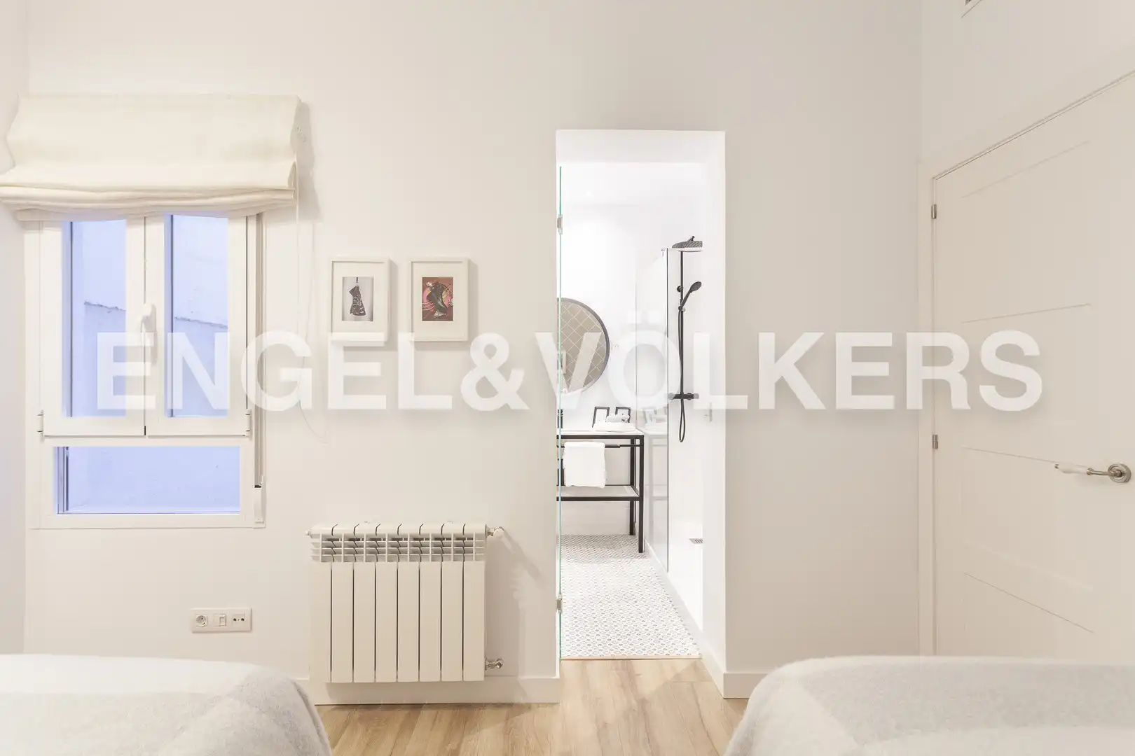 Bedroom of Flat for rent in Madrid  with Air Conditioner, Heating and Storage room