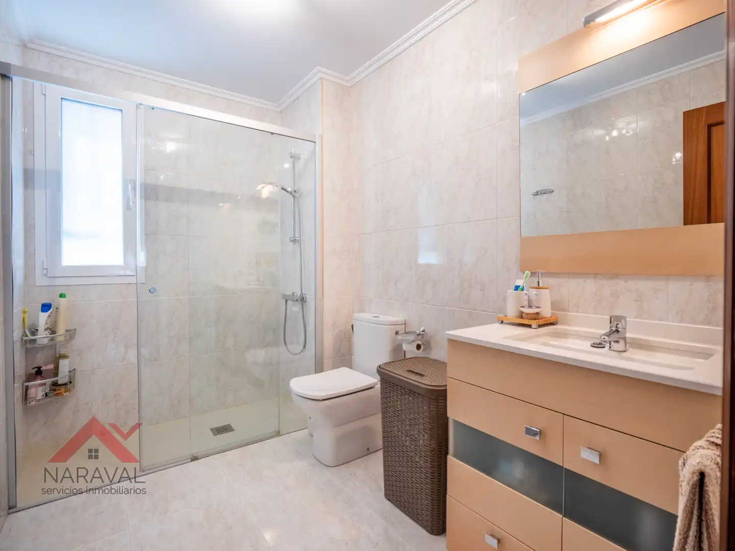 Bathroom of Flat for sale in Ayegui / Aiegi  with Heating, Parquet flooring and Terrace