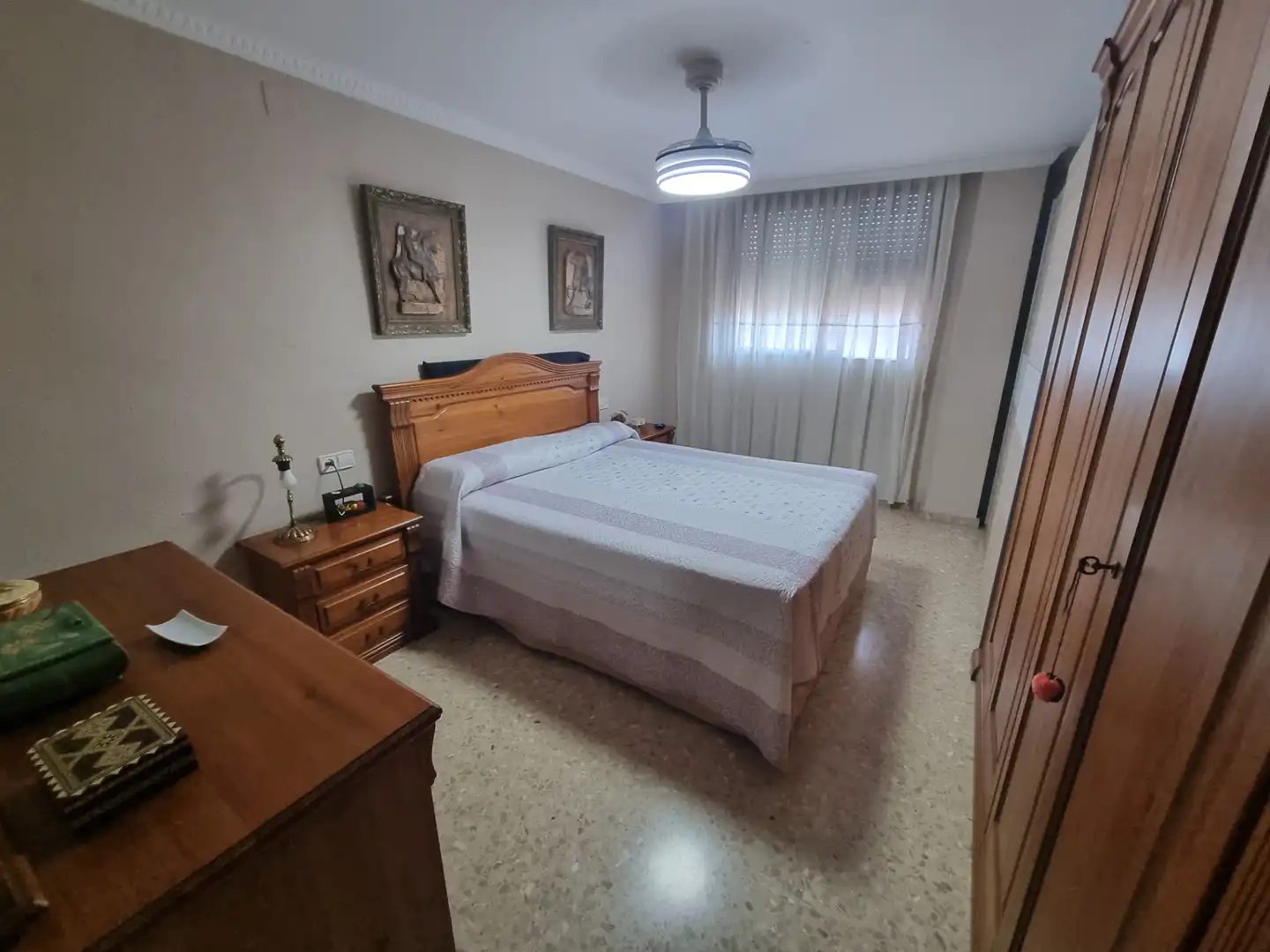 Dormitori de Pis en venda en Albal amb Aire condicionat, Forn i Internet