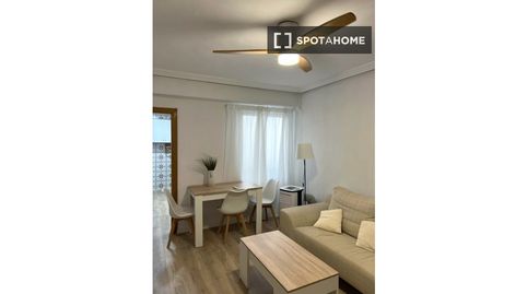 Foto 3 de Piso de alquiler en Moncada, Valencia
