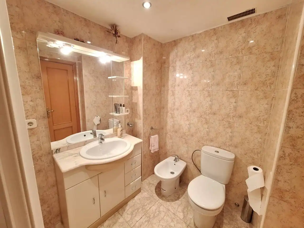 Baño de Piso en venta en Valdemoro con Aire acondicionado, Calefacción y Parquet