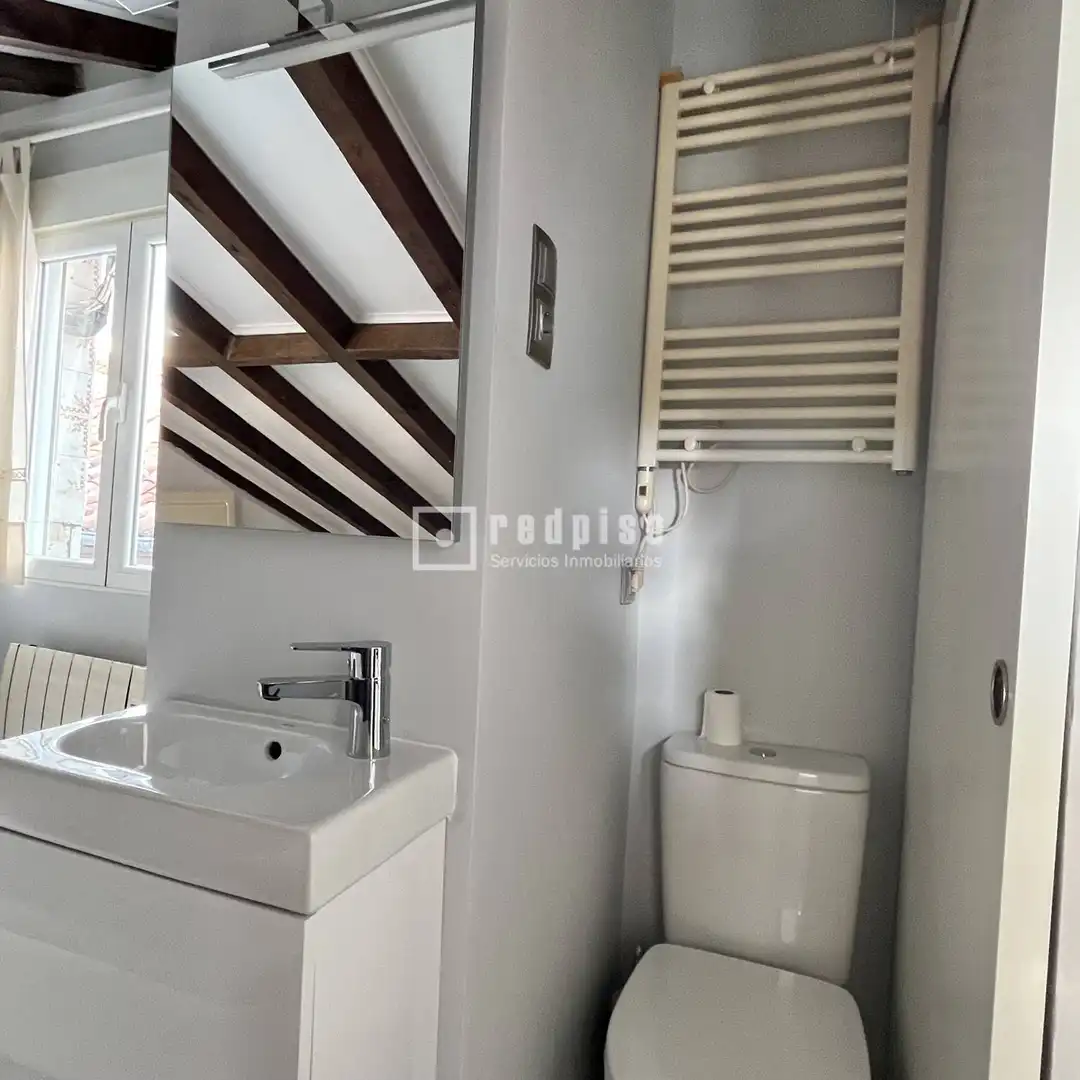 Flat with lift to rent in de Arriaza, imagen 11