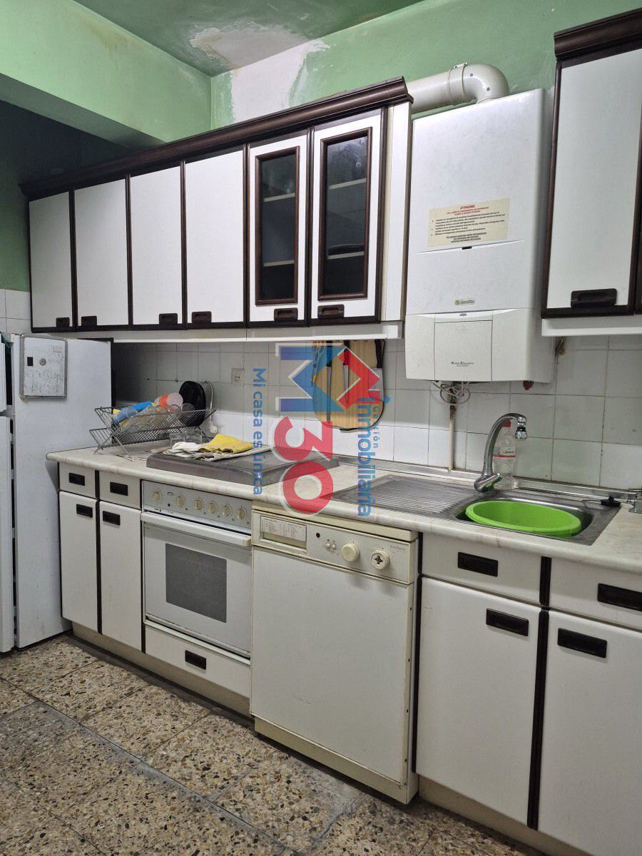 Kitchen of Flat for sale in Miranda de Ebro  with Heating
