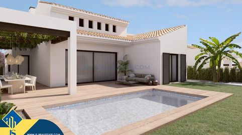 Casas con piscina en construcción en Algorfa, provincia de Alicante. 3 habitaciones | 134 m² | 13,3 kilómetros al mar