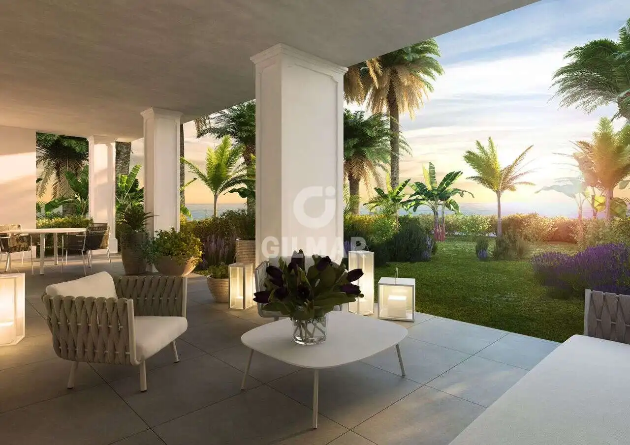 Terraza de Apartamento en venta en Estepona con Calefacción, Trastero y Piscina