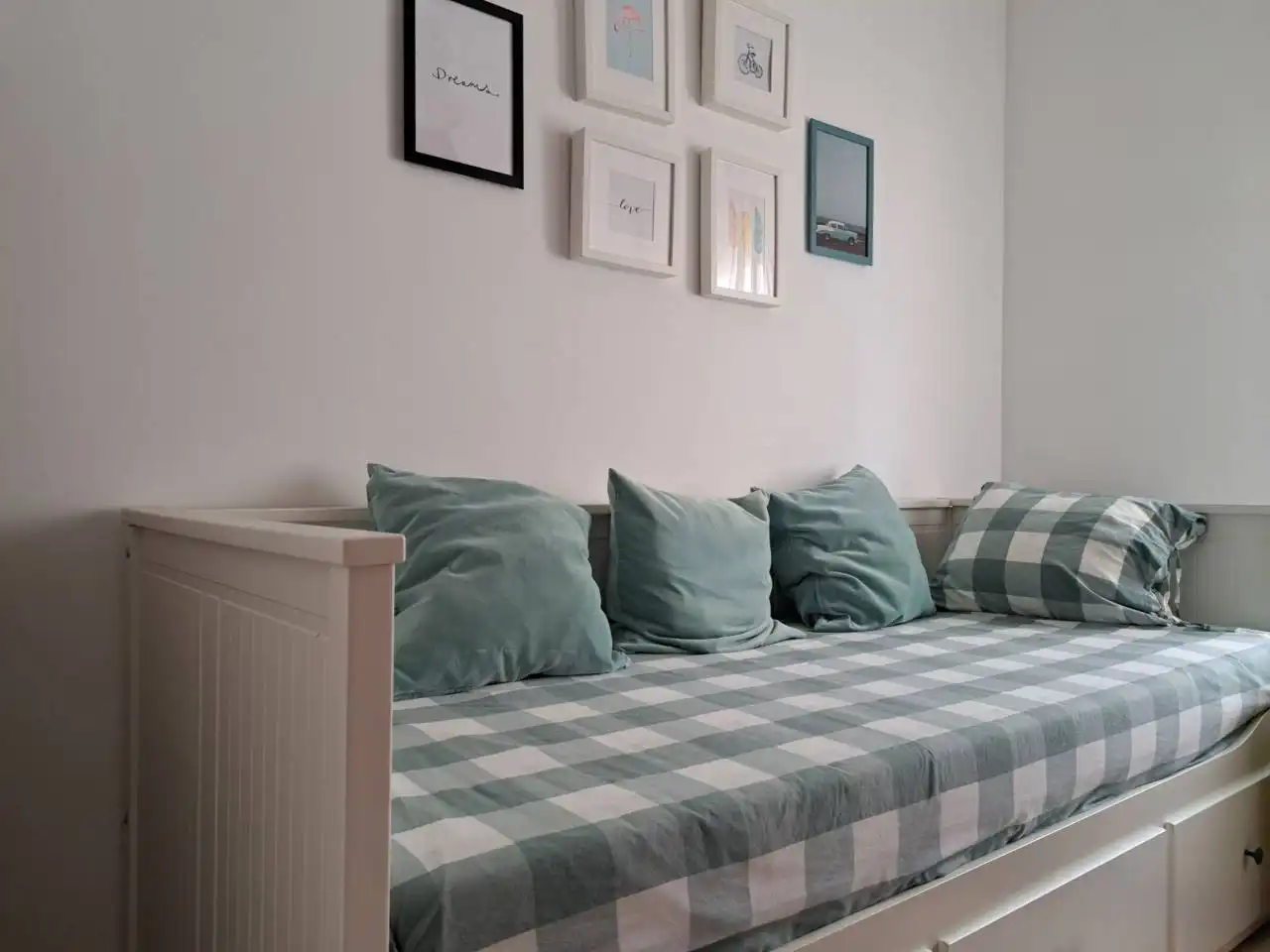 Schlafzimmer von Haus oder Chalet zur Miete in Vilanova i la Geltrú mit Klimaanlage, Heizung und Privatgarten