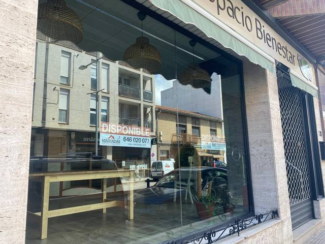 Local comercial en Alquiler en Calle CORONA DE ARAGON, 5 en Calamocha