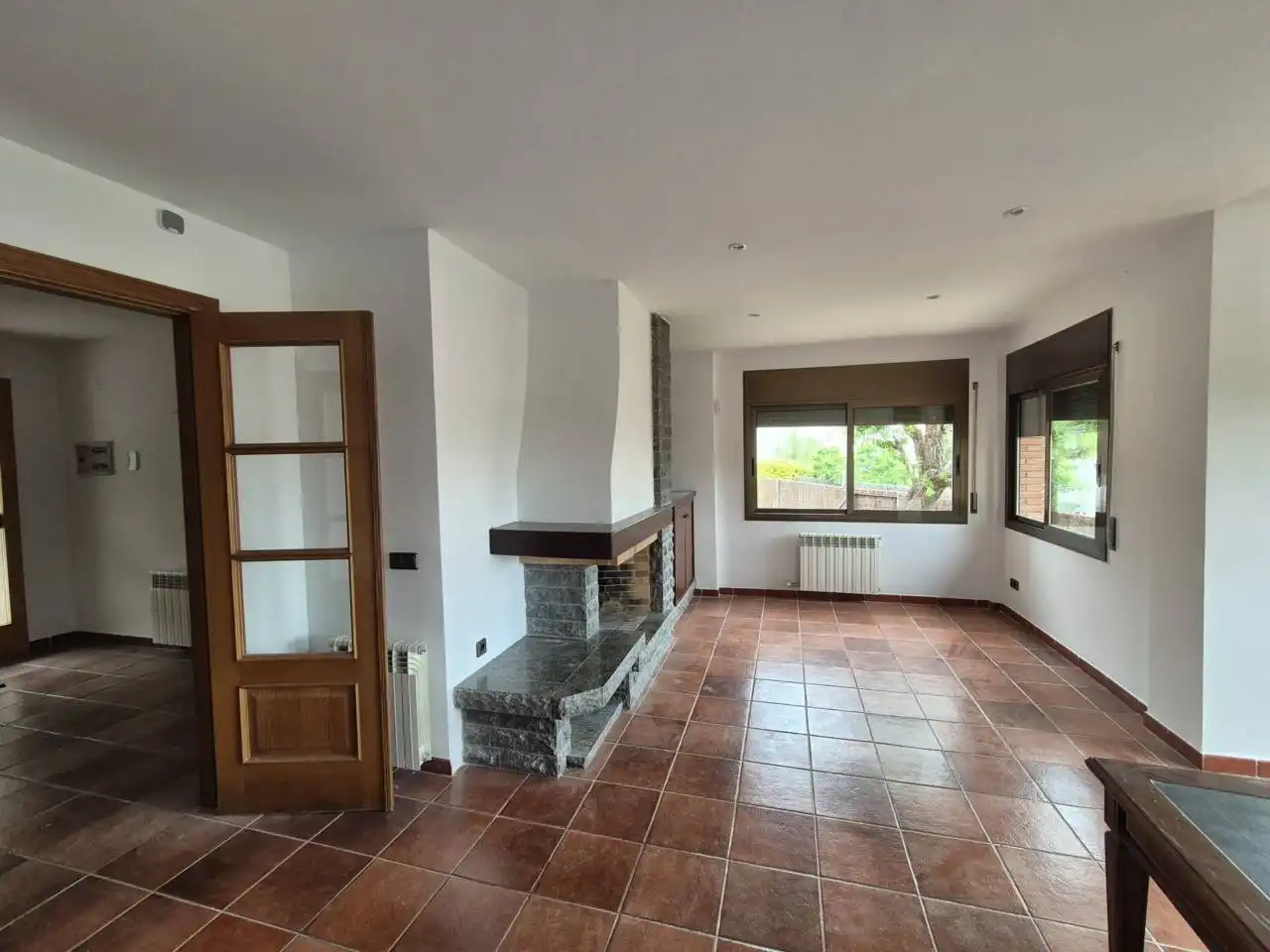 Sala d'estar de Casa o xalet de lloguer en Matadepera amb Calefacció, Jardí privat i Moblat