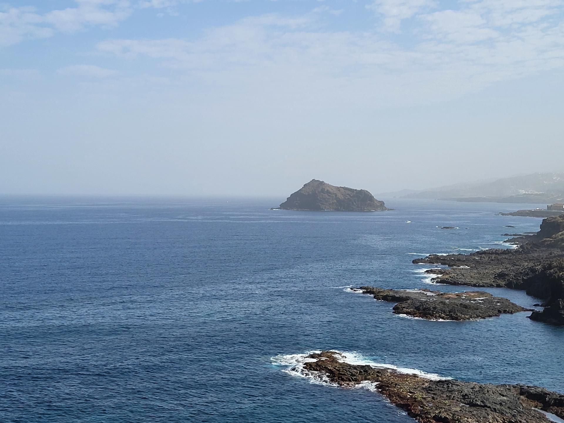 Exterior view of Single-family semi-detached for sale in Garachico  with Terrace and Storage room