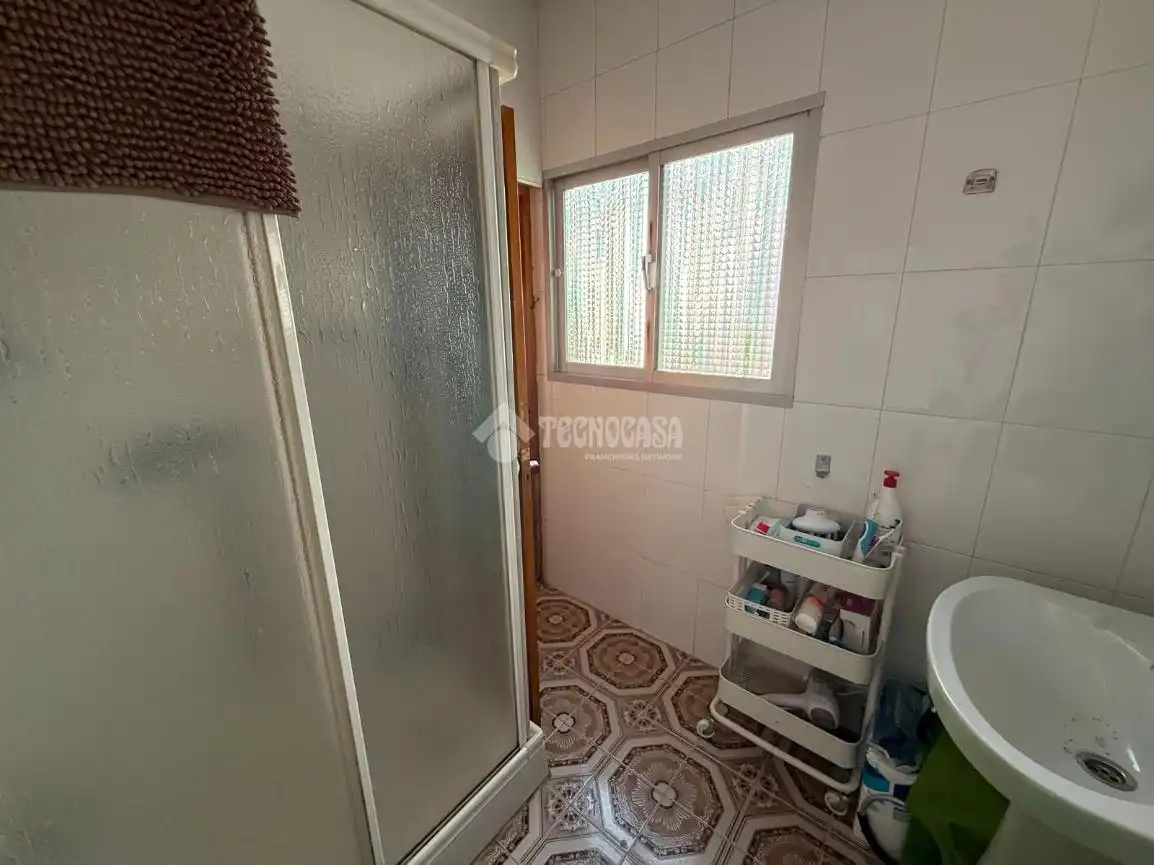 Bathroom of Detached homes for sale in La Carolina  with Heating