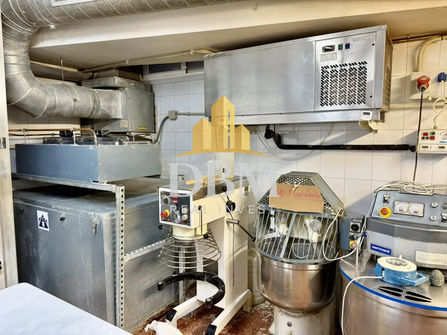 Business premises for transfer in Eixample, imagen 41