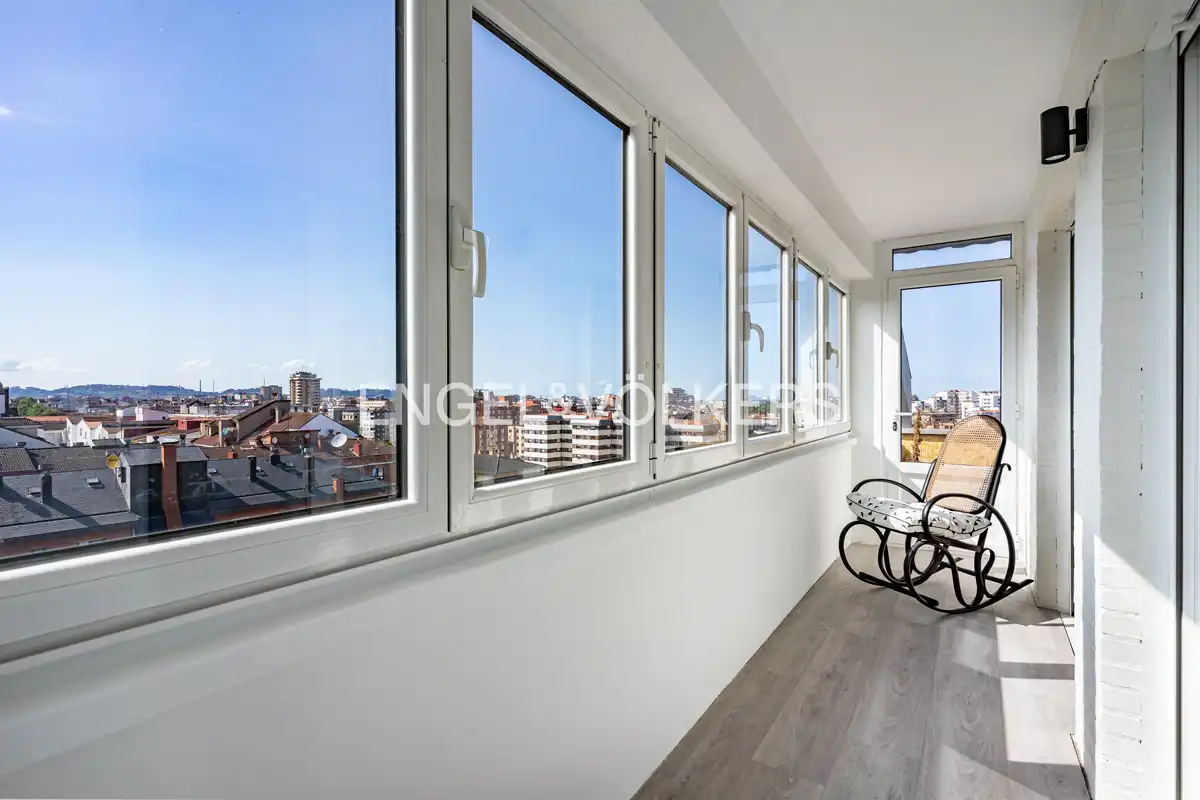 Terrassa de Àtic en venda en Gijón  amb Calefacció, Parquet i Terrassa