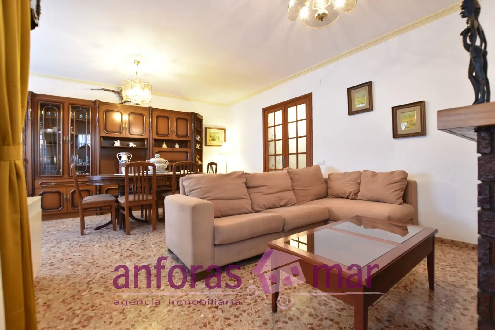Sala de estar de Piso en venta en Torredembarra con Calefacción, Terraza y Amueblado