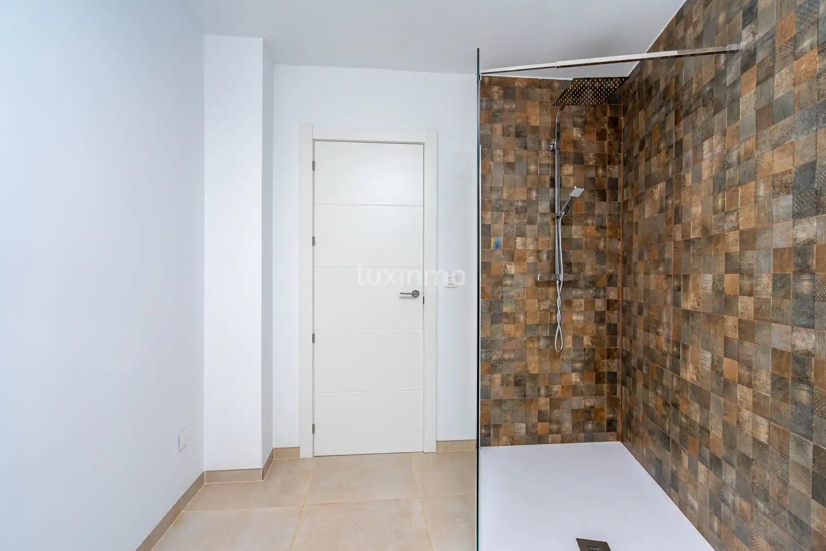 Badezimmer von Haus oder Chalet zum Verkauf in Calpe / Calp mit Klimaanlage, Heizung und Terrasse