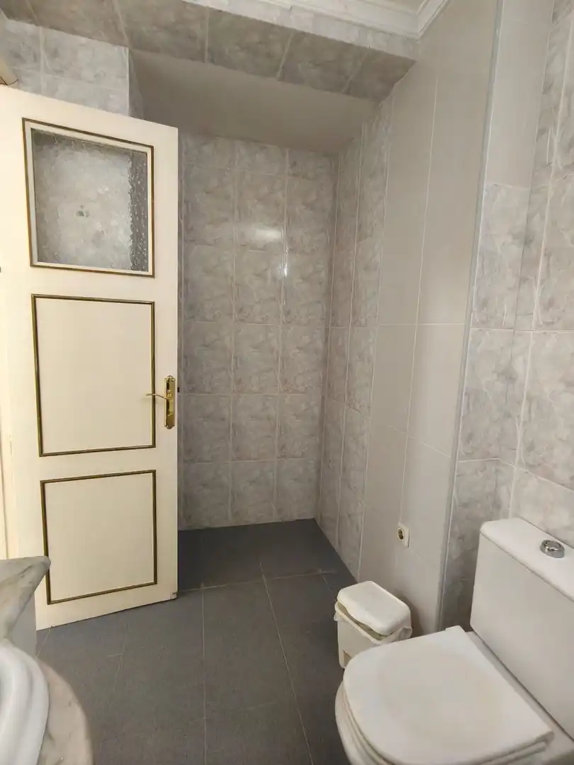 Bathroom of Flat for sale in Olvera