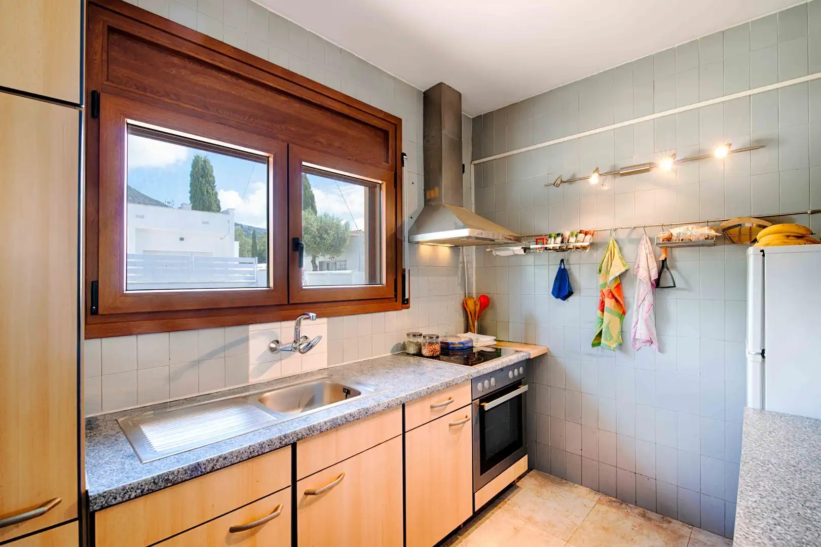 Kitchen of Houses for sale in Roses  with Private garden, Terrace and Furnished