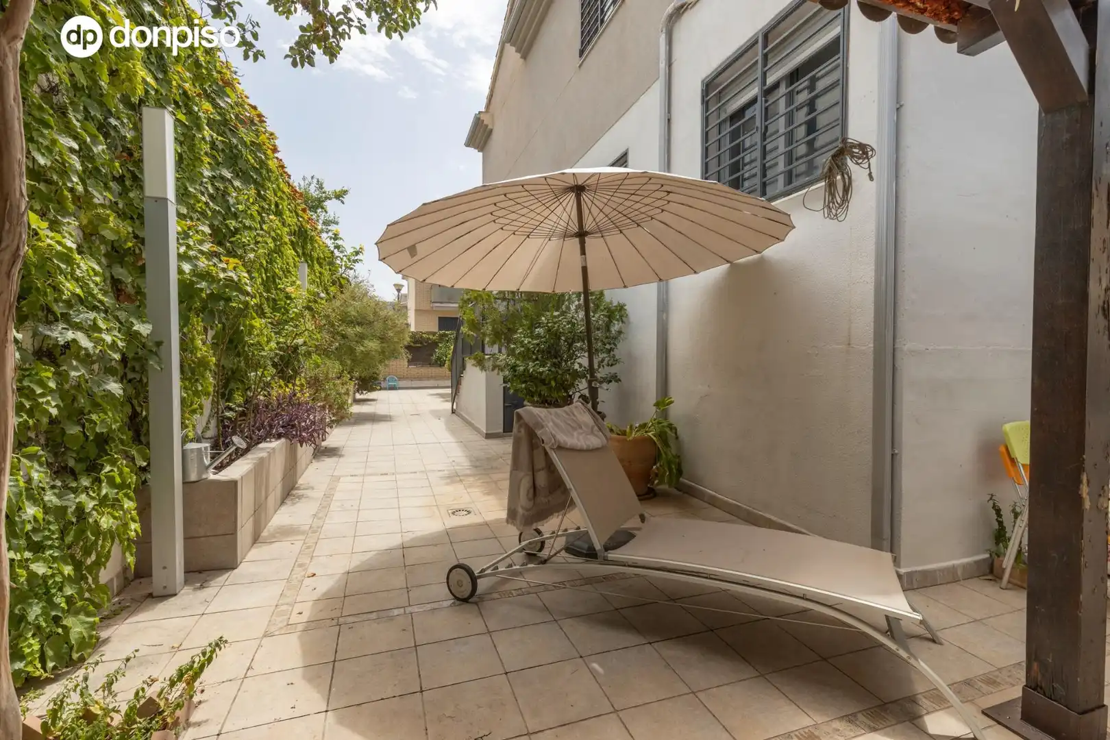 Terraza de Casa adosada en venta en Granada con Aire acondicionado, Calefacción y Balcón
