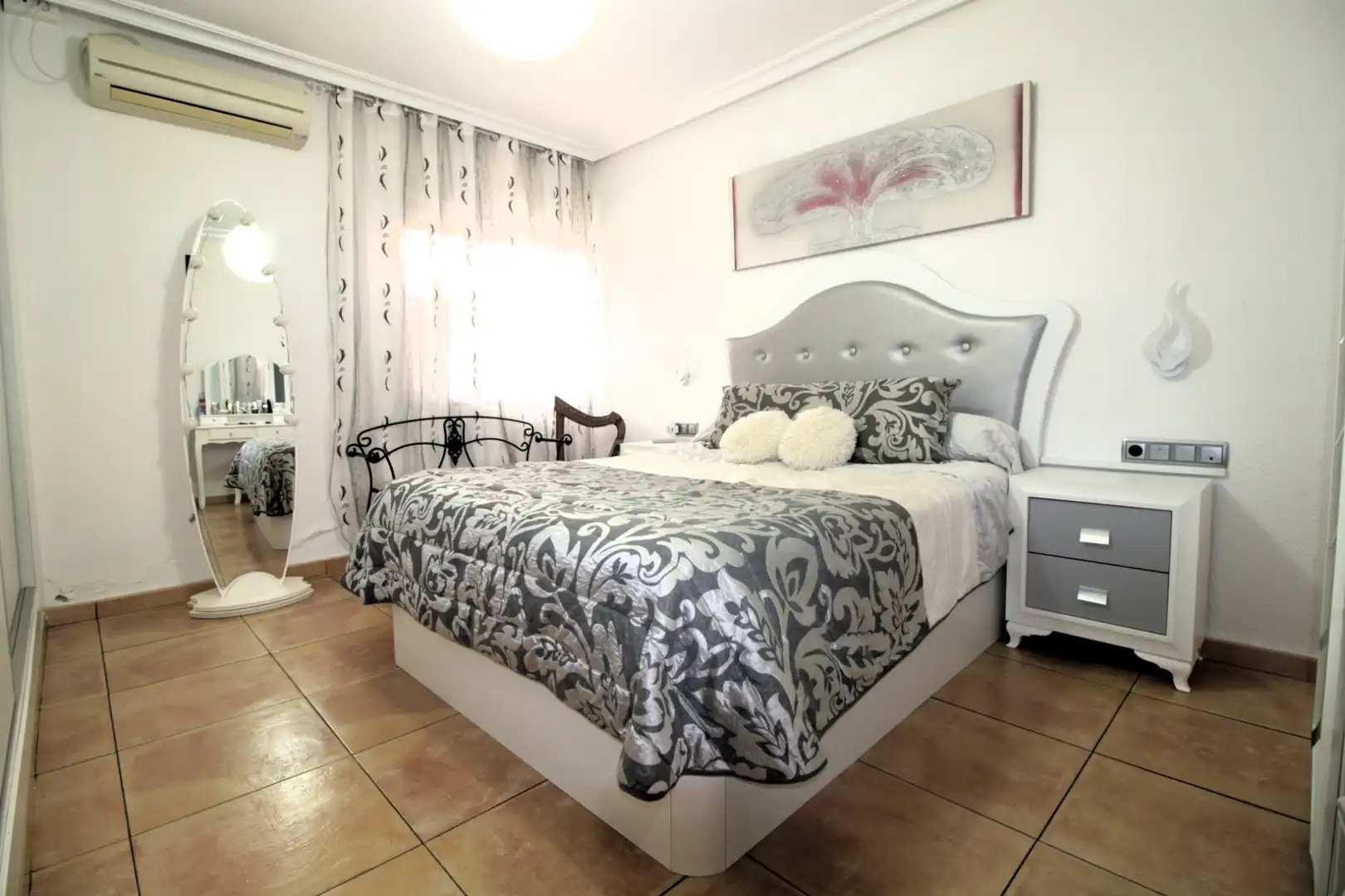 Habitación de Casa o chalet en venta en San Pedro del Pinatar con Aire acondicionado, Calefacción y Jardín privado