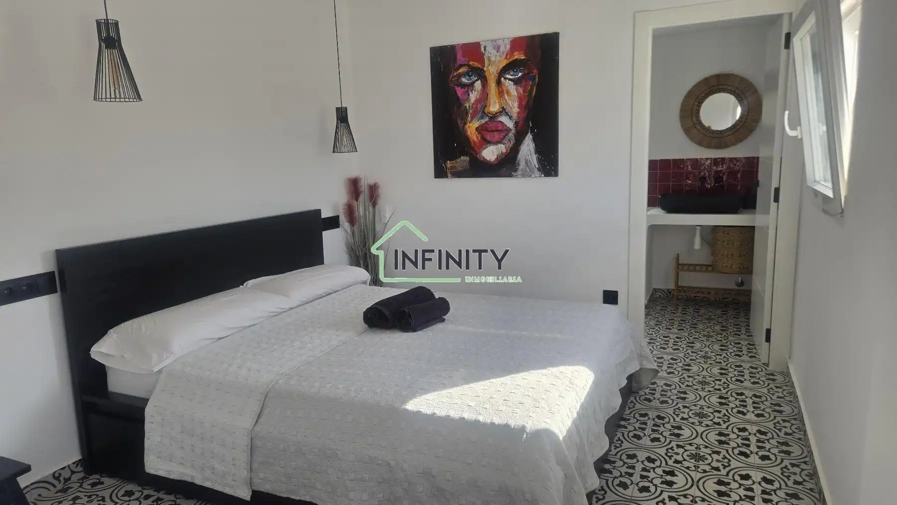 Bedroom of Houses for sale in Oliva  with Air Conditioner, Heating and Terrace