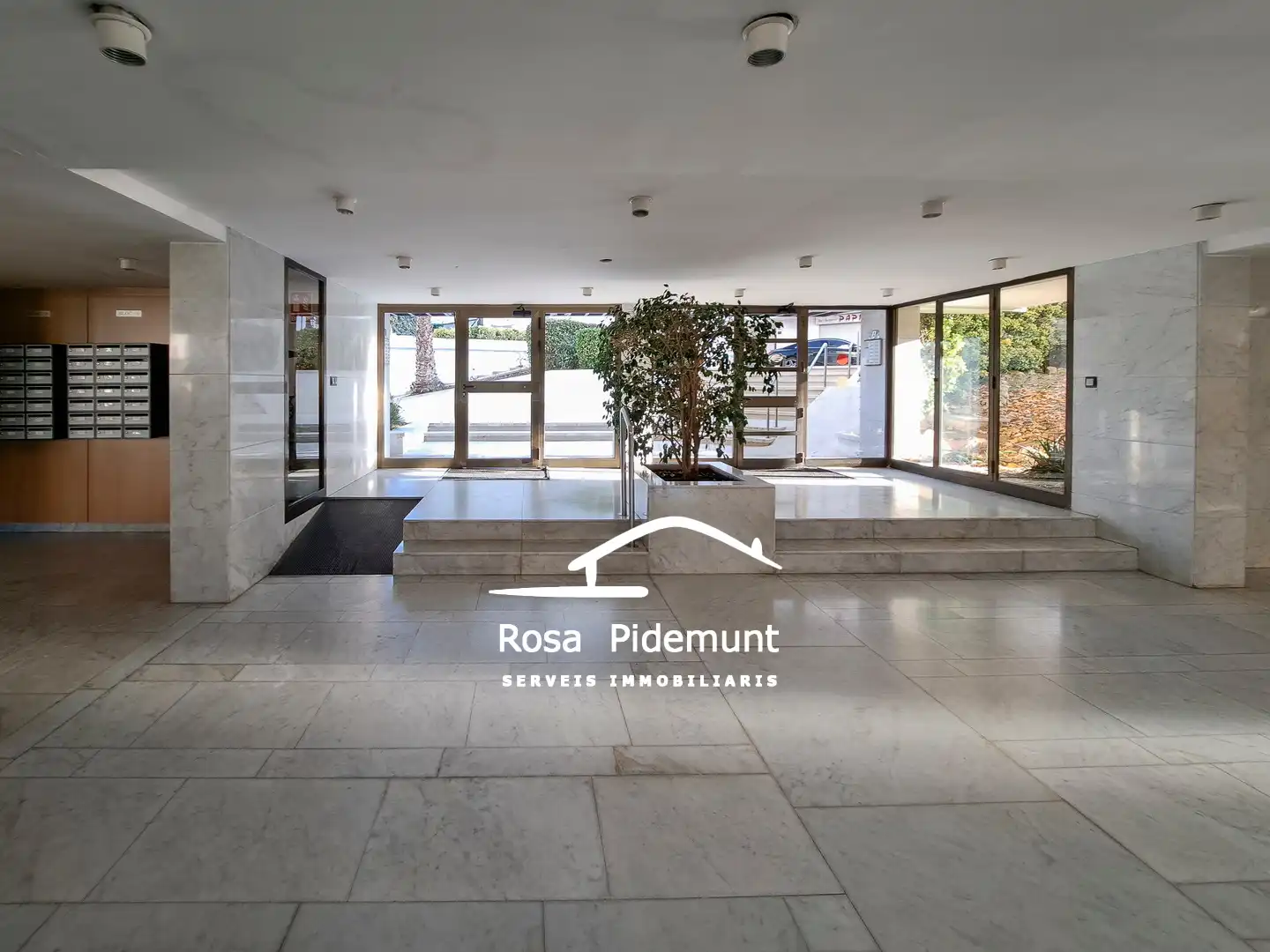 Piso en venta en Lloret de Mar con Calefacción, Parquet y Terraza