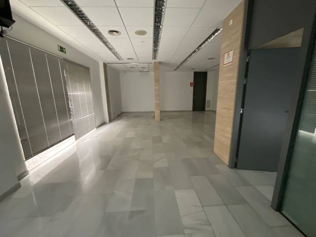 Local comercial en Venta en Archidona