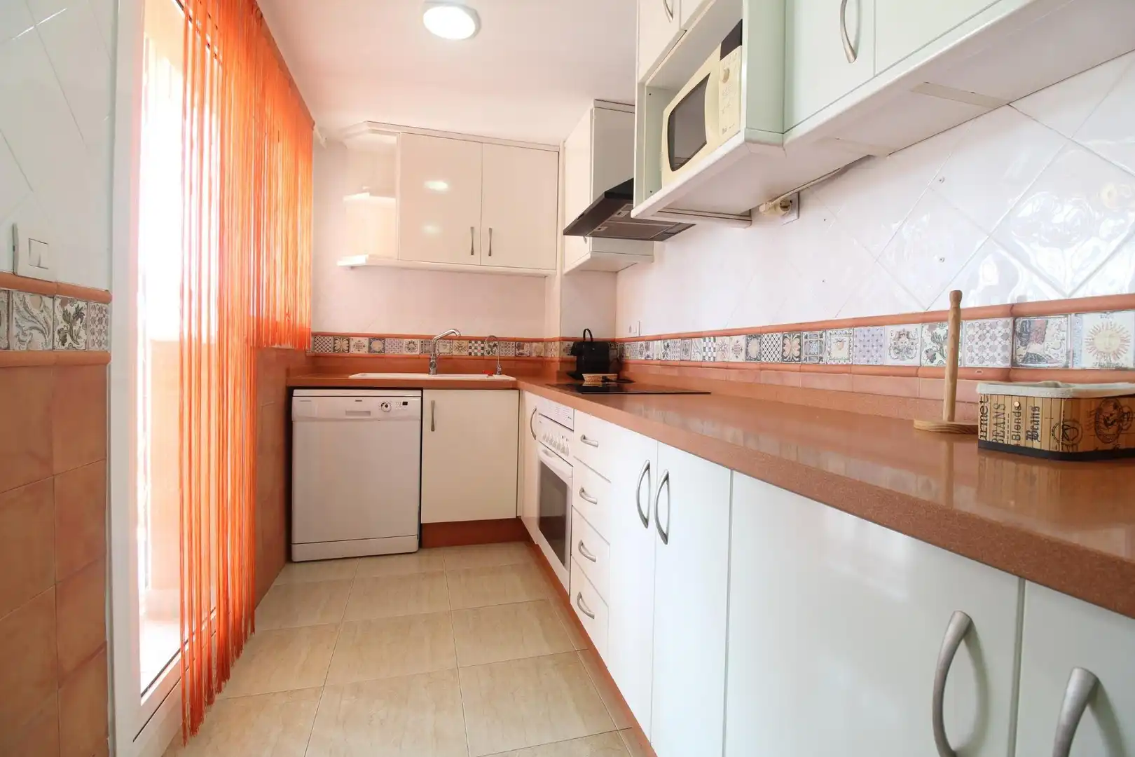 Cocina de Apartamento en venta en Cullera con Calefacción, Jardín privado y Terraza