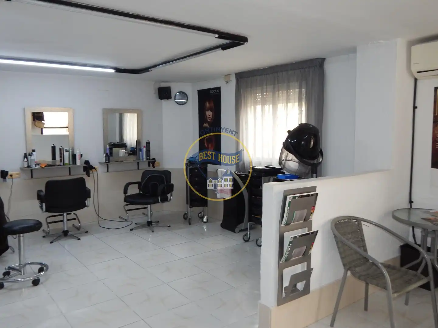 Locale commerciale in vendita a Sant Josep - Zona Hospital