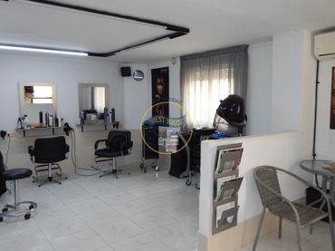 Locale commerciale in vendita a Sant Josep - Zona Hospital