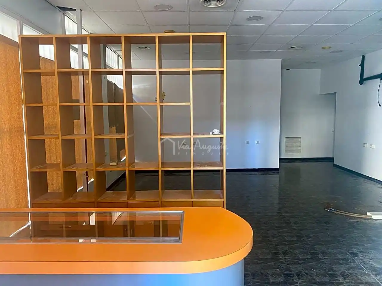 Local comercial en venta en Sta Maria Rosa Molas, imagen 3